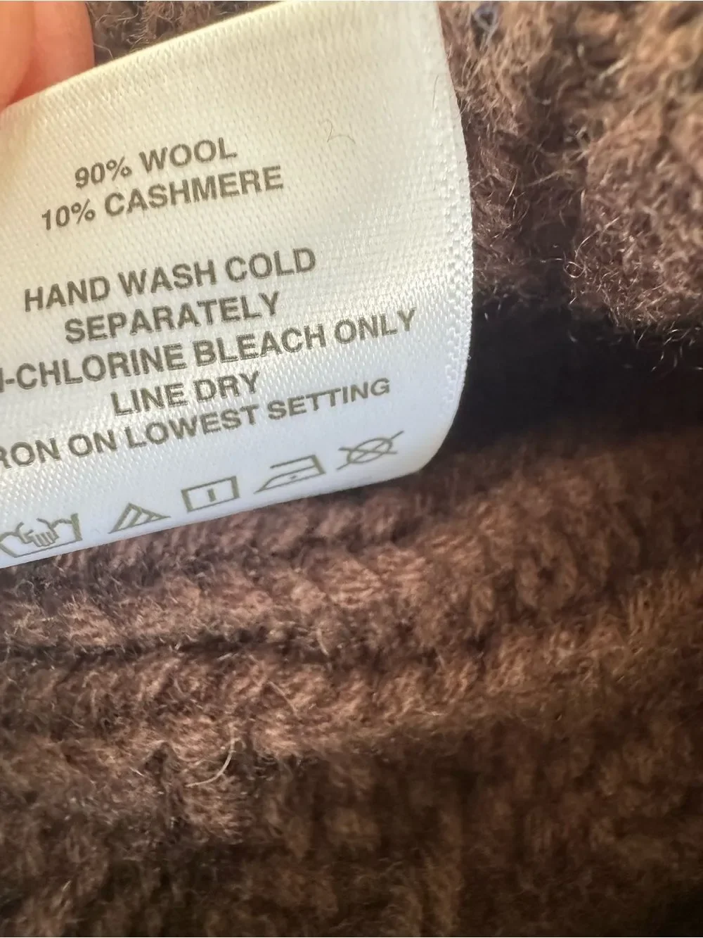 Madewell Chunky Cable-Stitch Beanie in brown